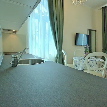 Comfortable Apartment With Swimming Pool In Umag Apartment Umag